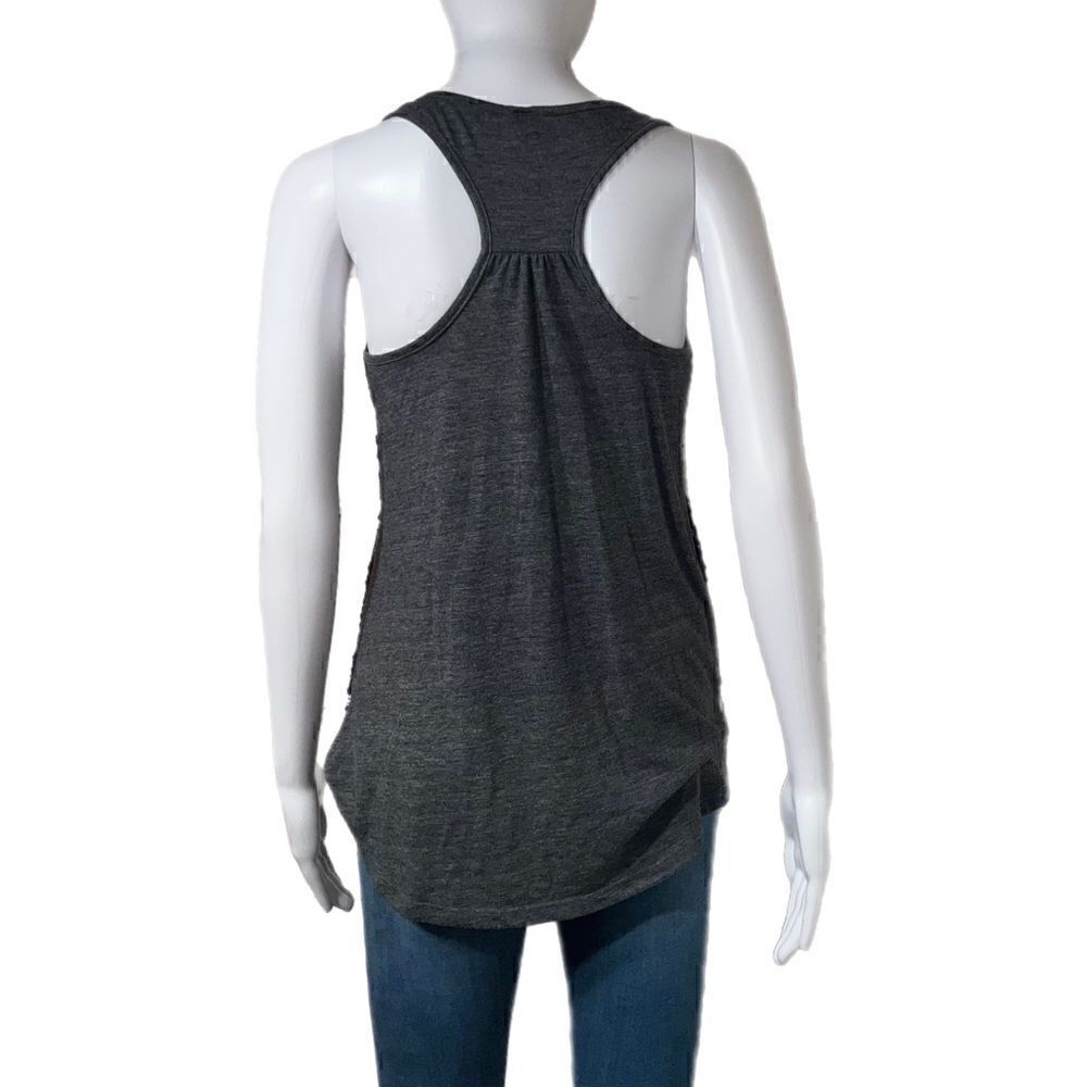 Lace Contrast Tank Top - Picture 6 of 12
